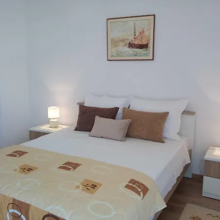 Апартаменты Grozda